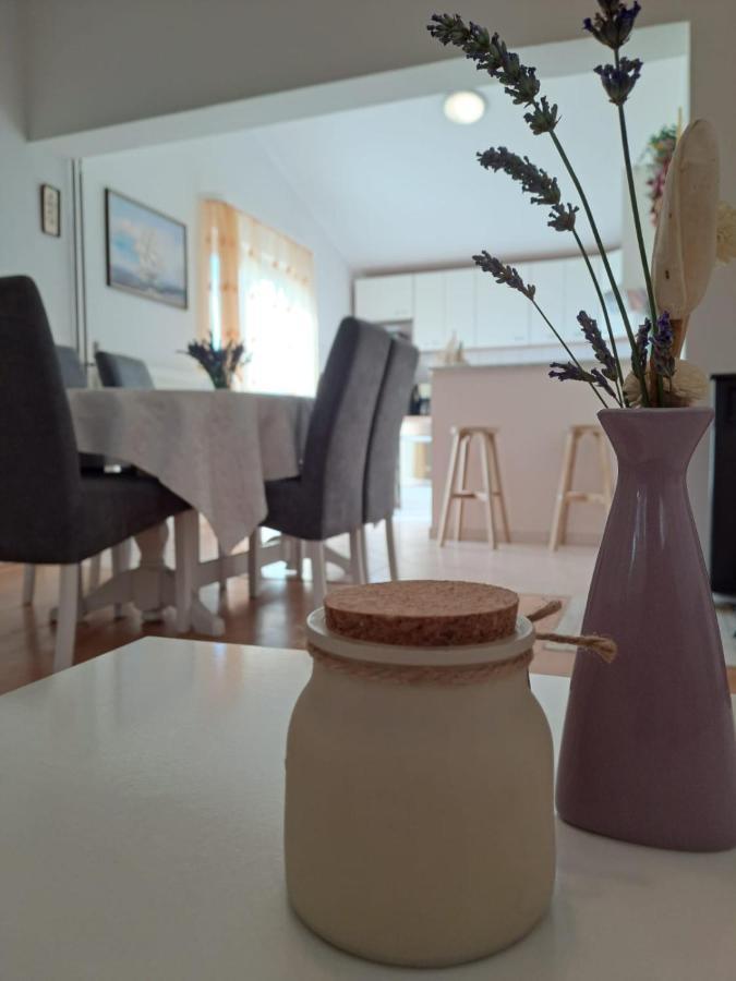 Apartment Ema Posedarje Εξωτερικό φωτογραφία